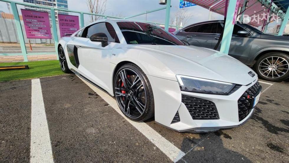 Audi R8 — miniaturë 11