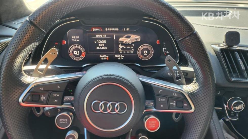 Audi R8 — miniaturë 15