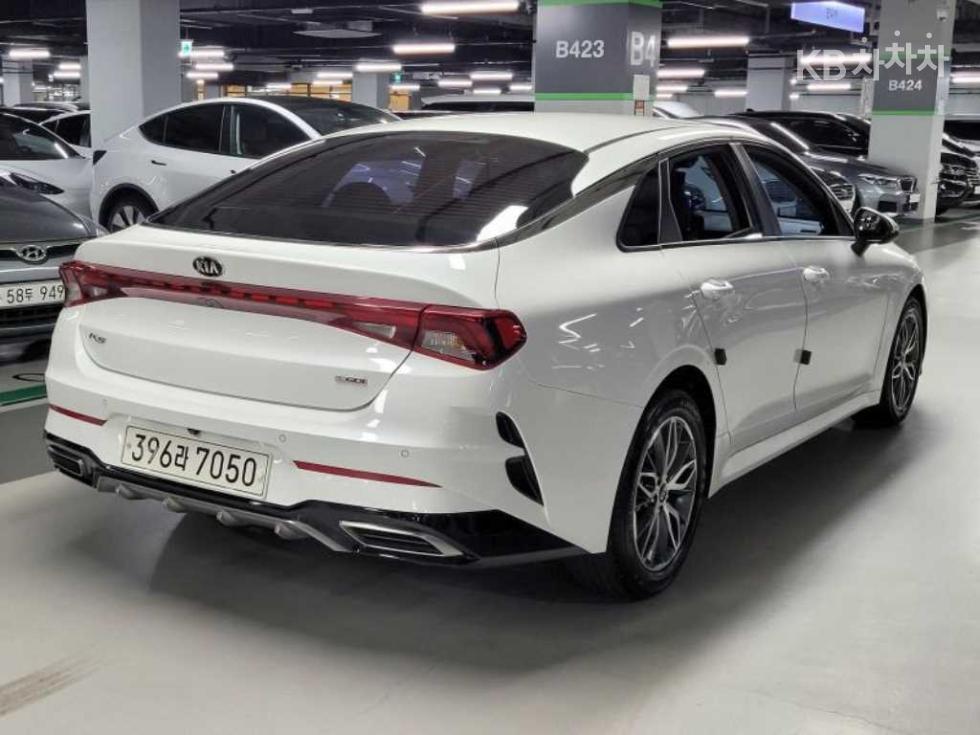 2020 - kia k5