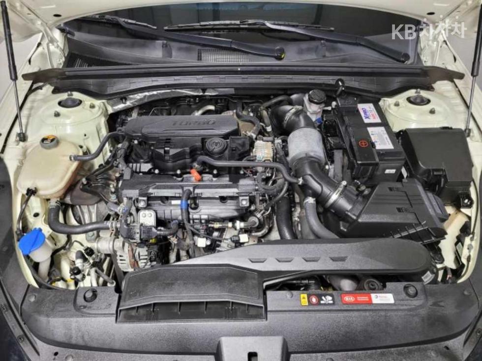 2020 - kia k5