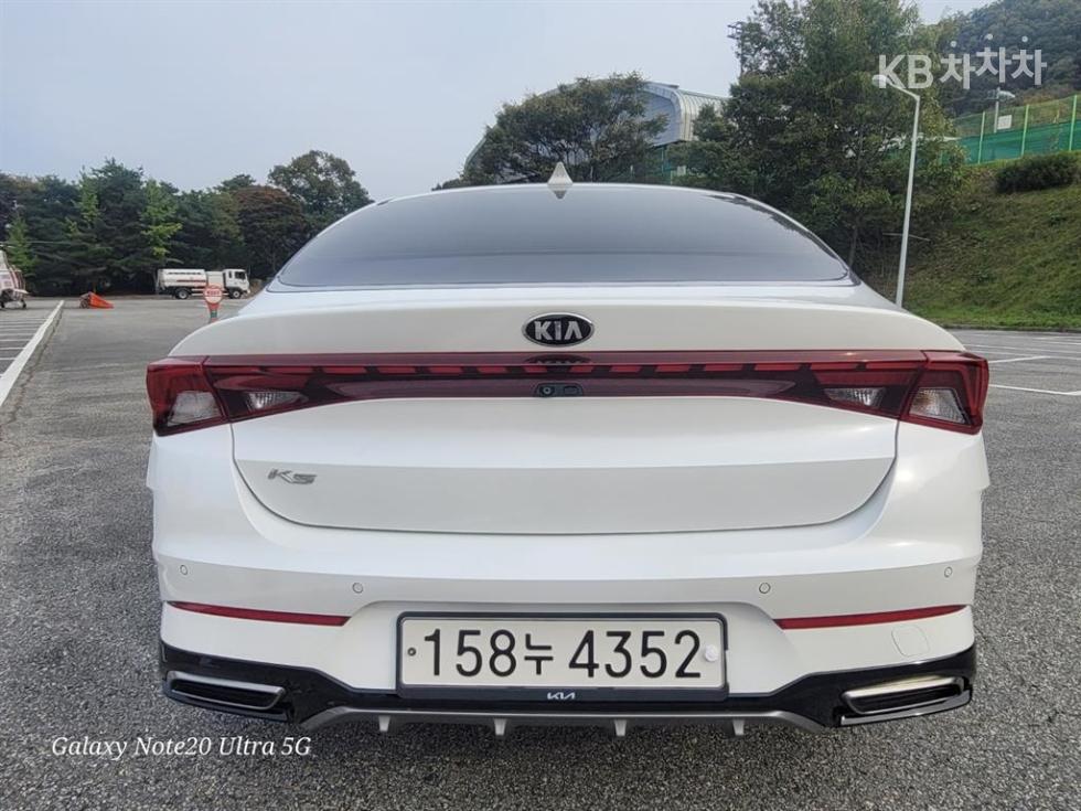 2021 - kia k5