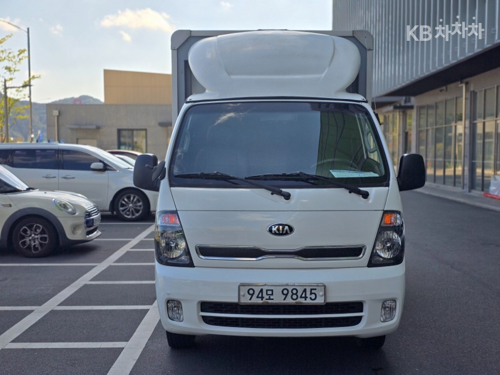 2015 - kia bongo iii