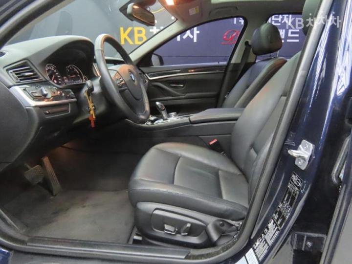 BMW 5 Series New 520d xDrive F10 2010-2016 6
