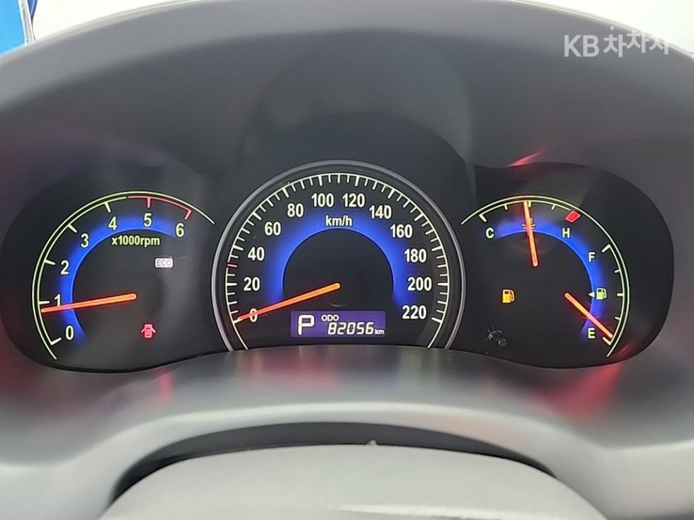 2011 - kia carnival