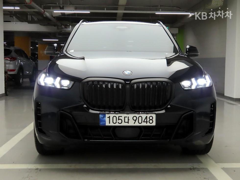 BMW X5 — miniaturë 2