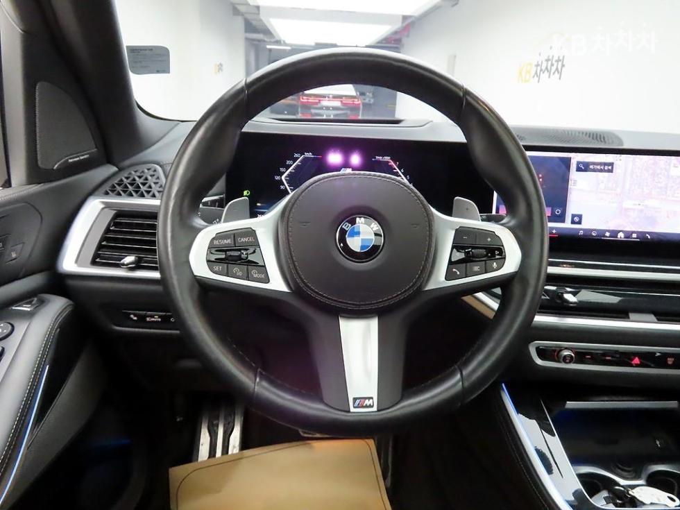 BMW X5 — miniaturë 7