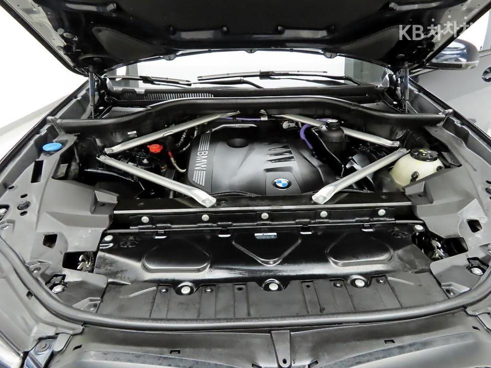 BMW X5 — miniaturë 20