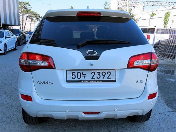 Renault QM5 New Diesel 2WD LE Plus 5