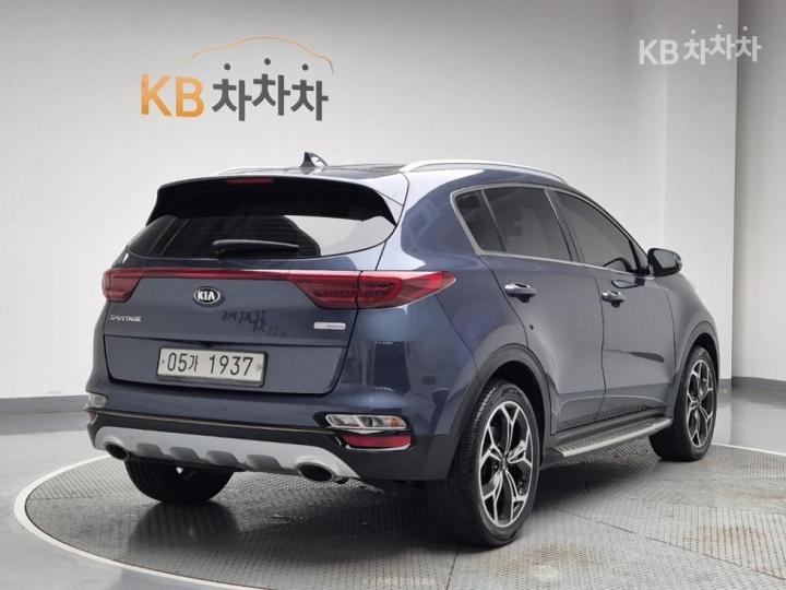 Kia Sportage The Bold Smart Stream D 1.6 Diesel 2WD Noblesse 4