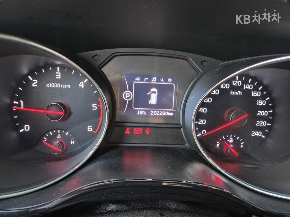 2017 - kia carnival
