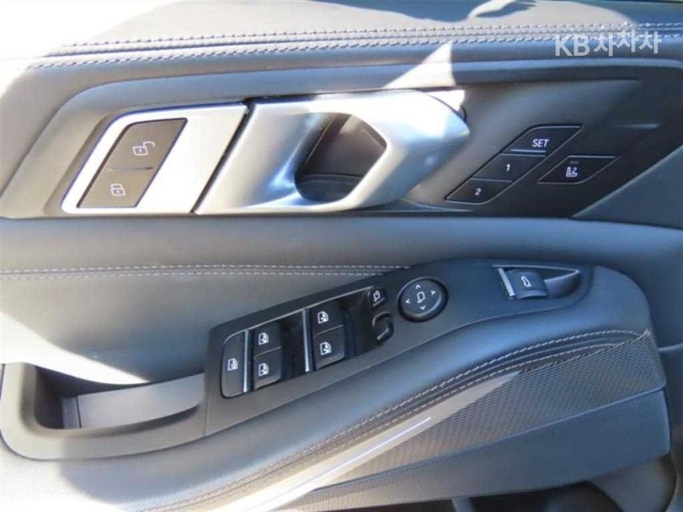 BMW X5 — miniaturë 12