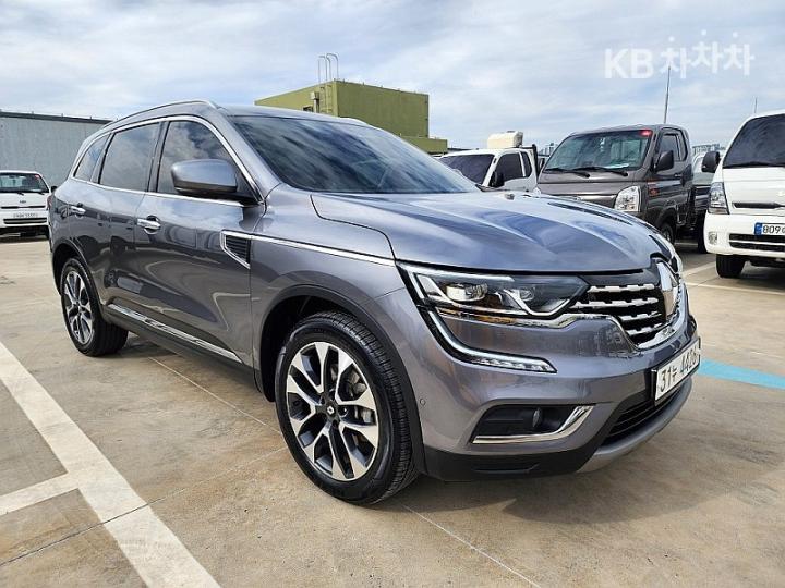 Renault QM6 2.0 2WD RE Signature 3