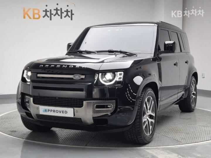 Land Rover Defender L663 110 P400 X