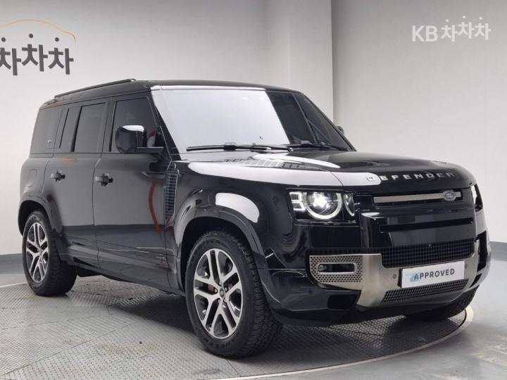 Land Rover Defender L663 110 P400 X 5