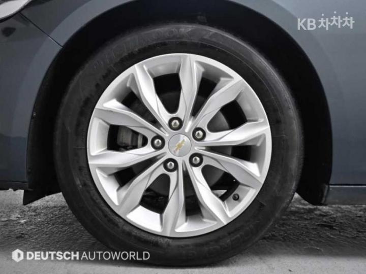 Chevrolet Malibu 1.3 Turbo LS Deluxe 6