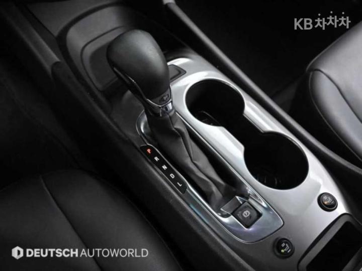 Chevrolet Malibu 1.3 Turbo LS Deluxe 10