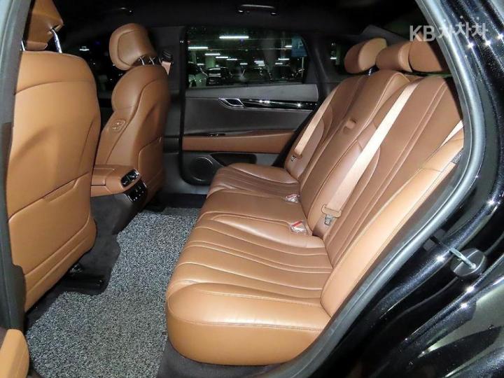 Genesis G80 RG3 2.2 VGT 2WD 8