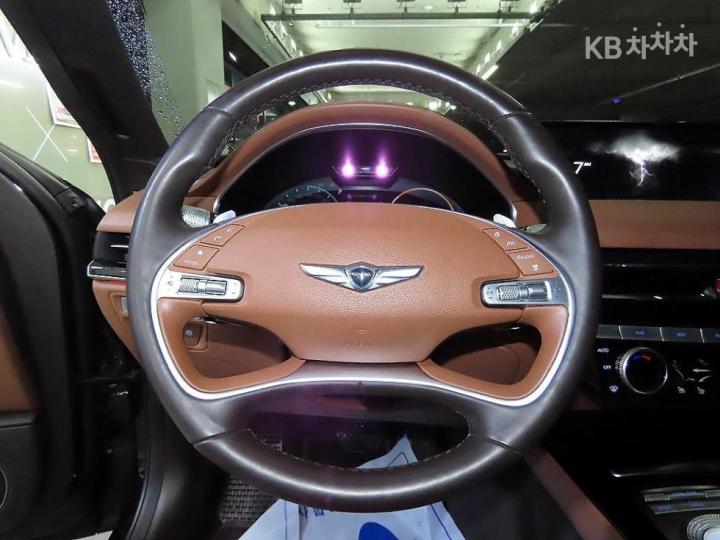 Genesis G80 RG3 2.2 VGT 2WD 9