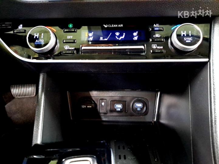 Hyundai Sonata 2.0 Premium Plus - фото 14