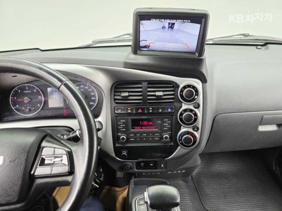 2022 - kia bongo iii