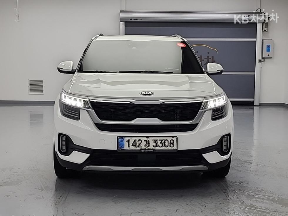 2020 Kia Used Car photo