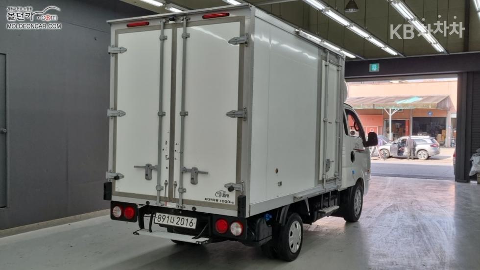 2022 - kia bongo iii