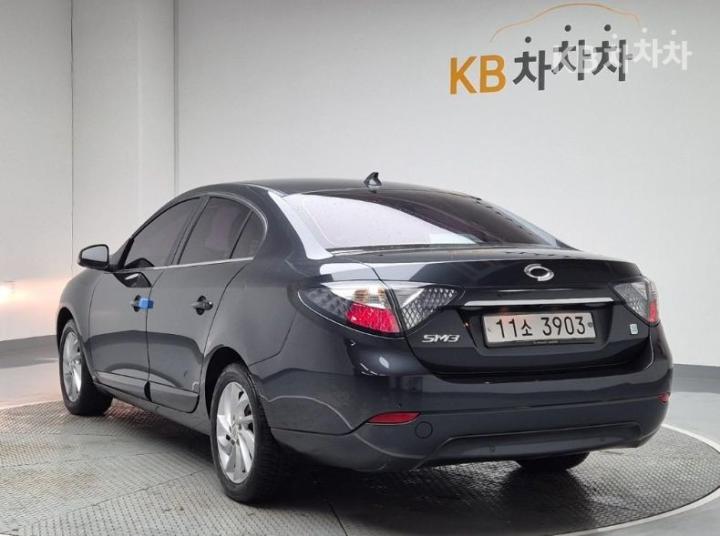 Renault SM3 Z.E. RE 5