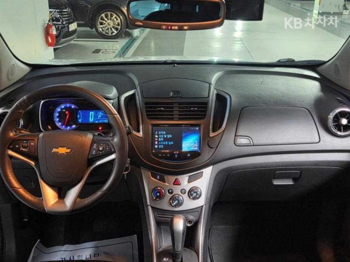 Chevrolet Trax 1.4 LT Deluxe 8