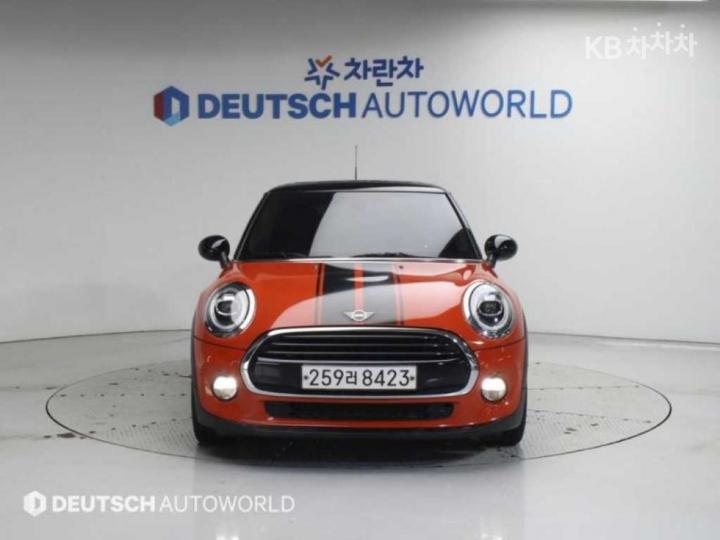 Mini Cooper 3 Duo 1.5 High Trim 4