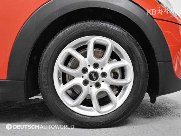 Mini Cooper 3 Duo 1.5 High Trim 6