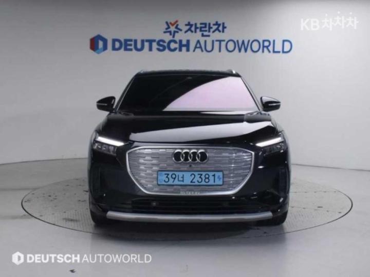 Audi Q4 e-tron 40 Premium 4