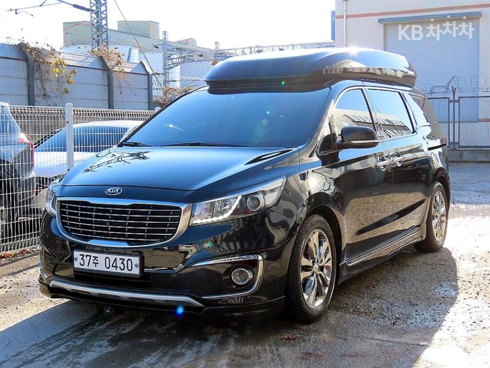 2017 - kia carnival