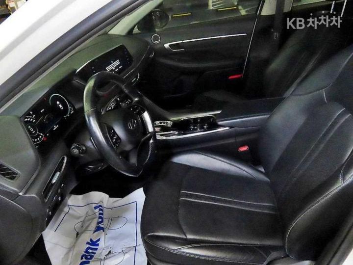 Hyundai Sonata 2.0 Hybrid Premium Plus - фото 6