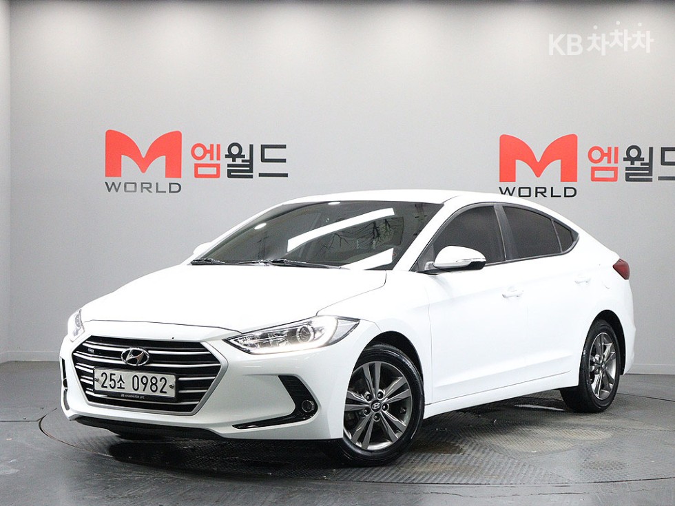 Hyundai 아반떼AD 1.6 GDi 스마트 - фото 1
