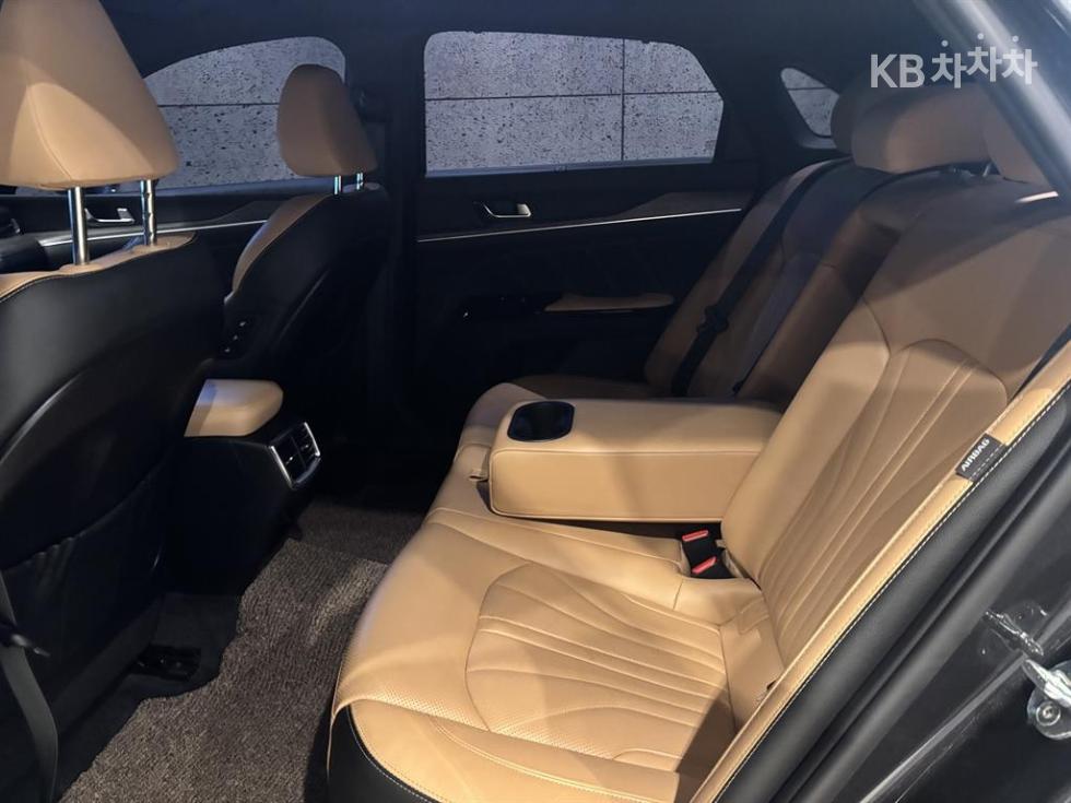 2020 - kia k5