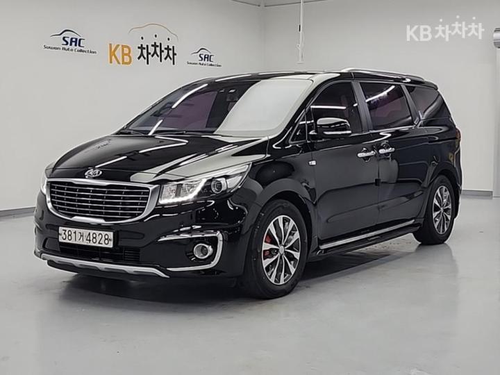 Kia Carnival 2.2 Diesel Luxury
