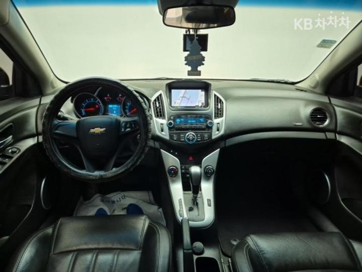 Chevrolet Cruze 1.8 LT+ Base Type 8