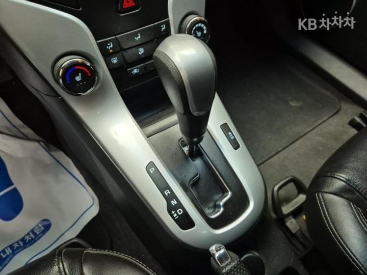 Chevrolet Cruze 1.8 LT+ Base Type 9