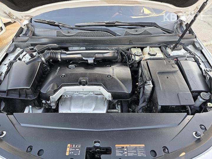 Chevrolet Impala 2.5 LTZ 6