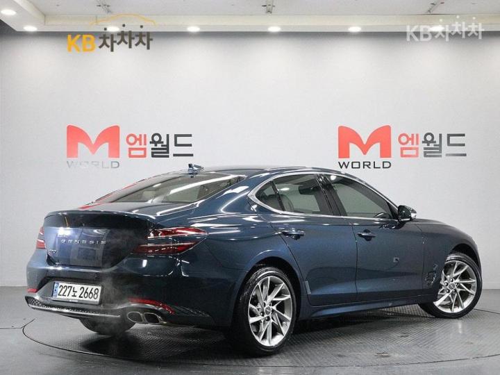 Genesis G70 The New 2.0T Standard — фото 4