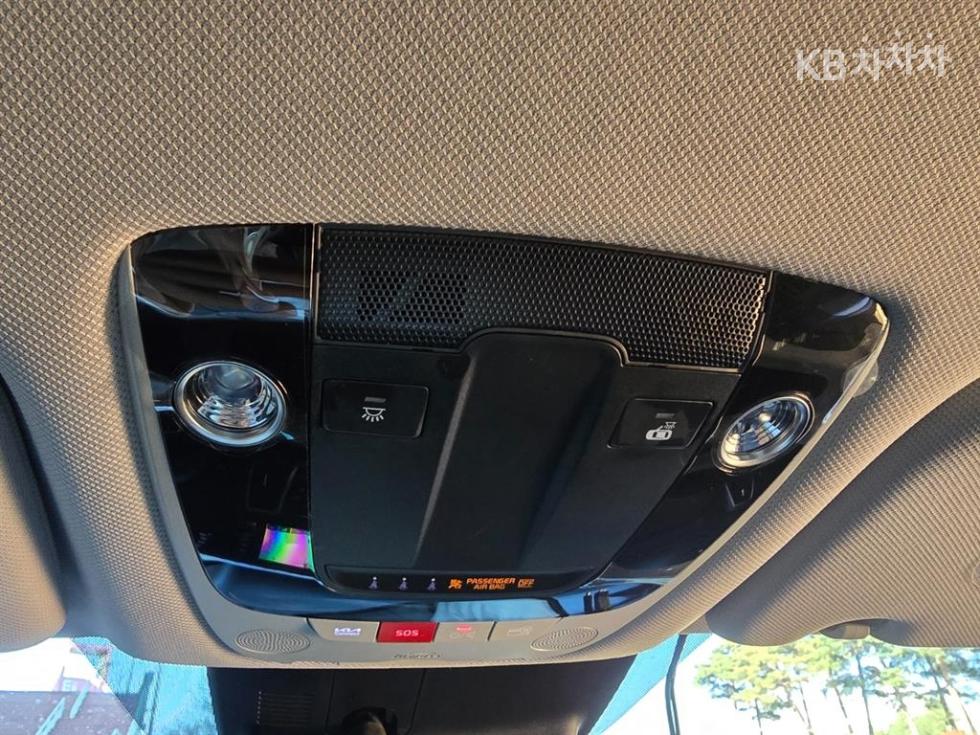 2023 - kia sorento
