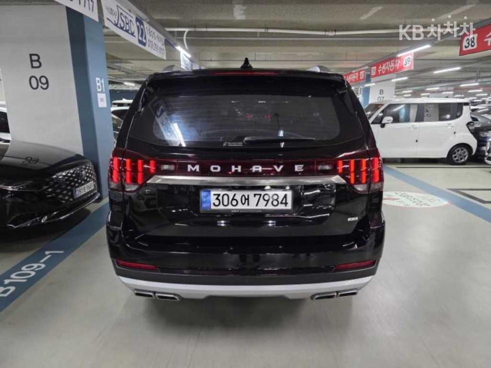2022 - kia mohave