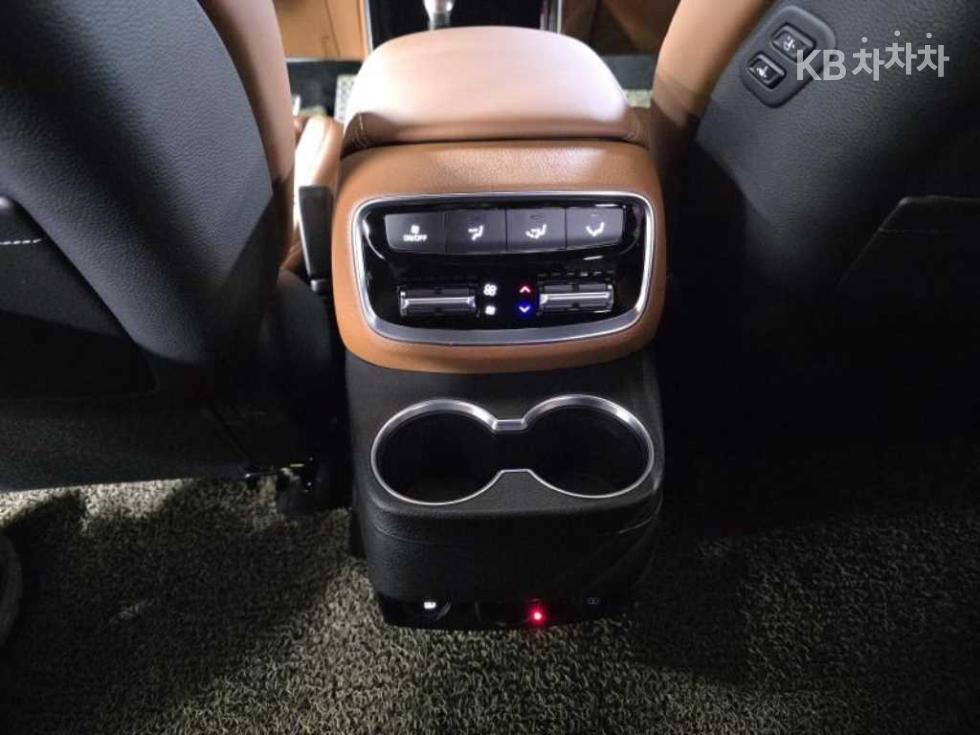 2022 - kia mohave