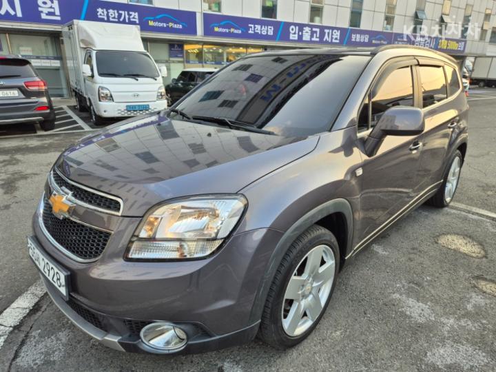 Chevrolet Orlando LPG LTZ Premium 4