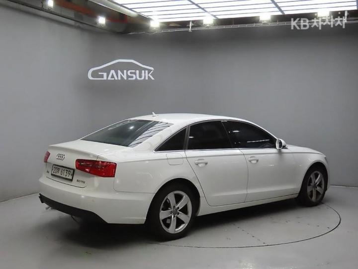 Audi A6 NEW 2.0 TDI C7 Dynamic 5