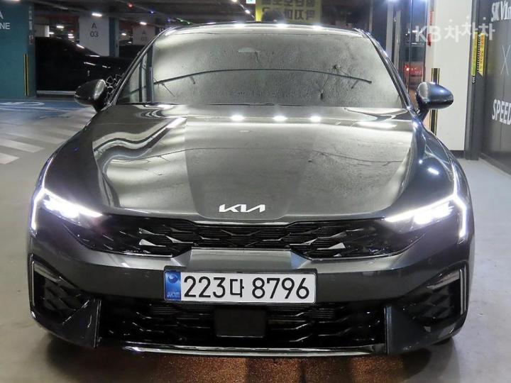 Kia K5 2.0 LPG Prestige - фото 2