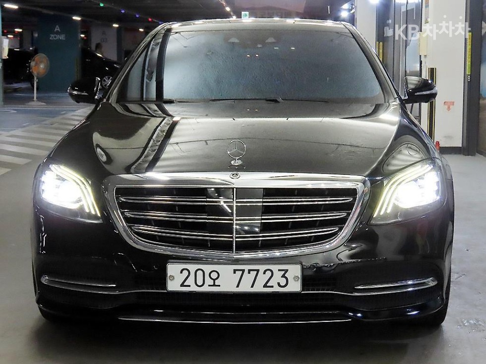 2019 Mercedes-Benz S photo