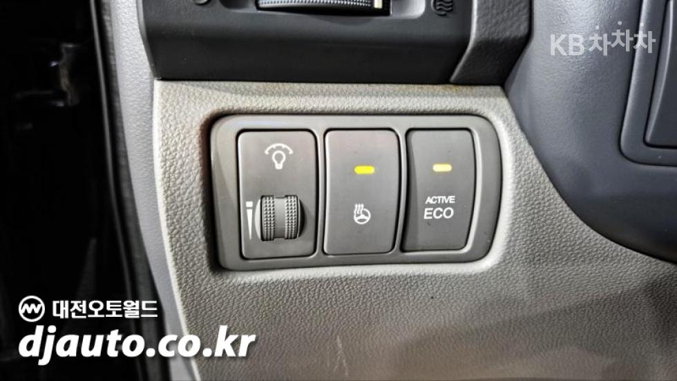 2012 - kia carnival