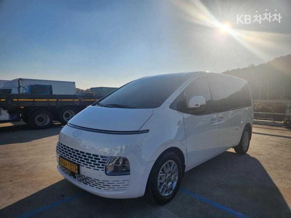 Hyundai Staria — miniaturë 8