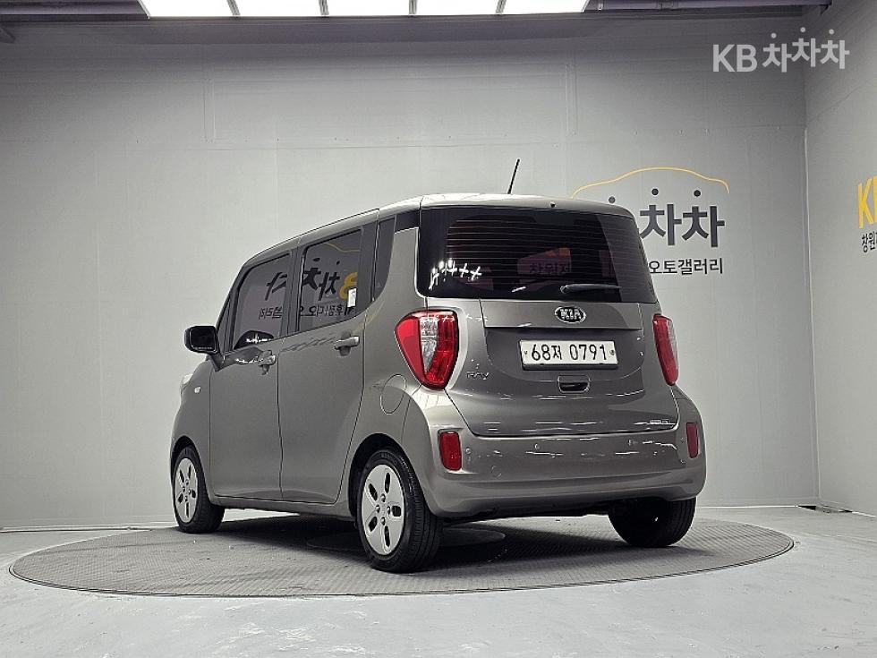 2016 - kia ray-ban